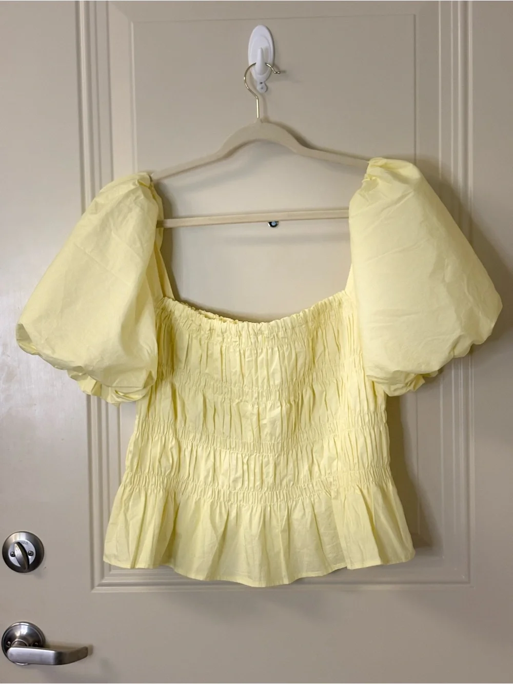 NWOT ASTR SAVINA “Lemonade” Smocked Square Neck Puff Sleeve Top SZ XL $65